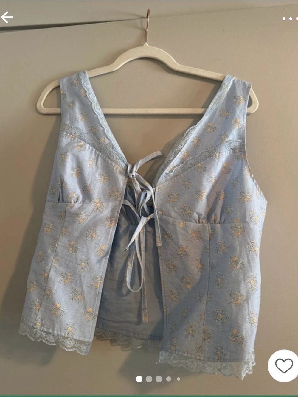Sleeveless Light Blue Floral Lace-Trim Tie-Back Camisole